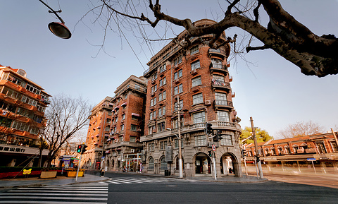 武康大楼(Wukang Mansion)