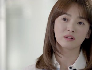 【图】韩剧《太阳的后裔》热播 宋慧乔无暇底妆获赞