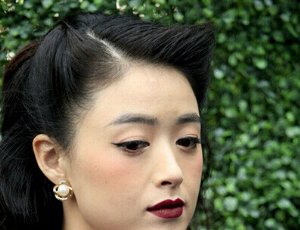 【图】得罪化妆师？ 女星惊悚妆容超吓人