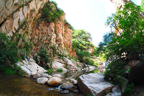 黑龙潭风景区(Black Dragon Pond Scenic Area)