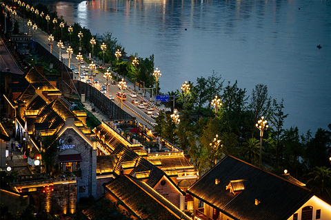 长嘉汇弹子石老街(Zhangjiahui Danzi Shilao Street)