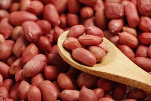 吃花生会胖吗？吃花生能减肥还是增肥？别纠结了答案在这里