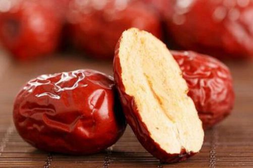 大枣泡水喝的禁忌，大枣泡水喝应该注意以下细节